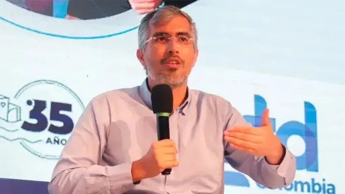 El economista Juan Manuel Alvarado Nivia es designado como nuevo director del DANE