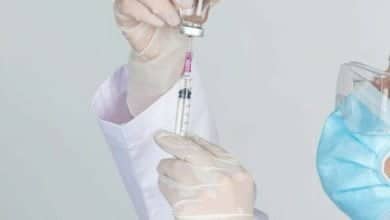 tratamiento contra COVID-19 / tiempo entre dosis