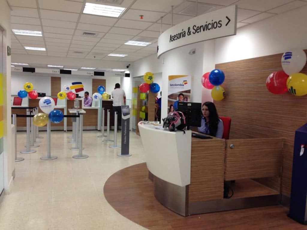 horario de los bancos en Navidad / Bancolombia