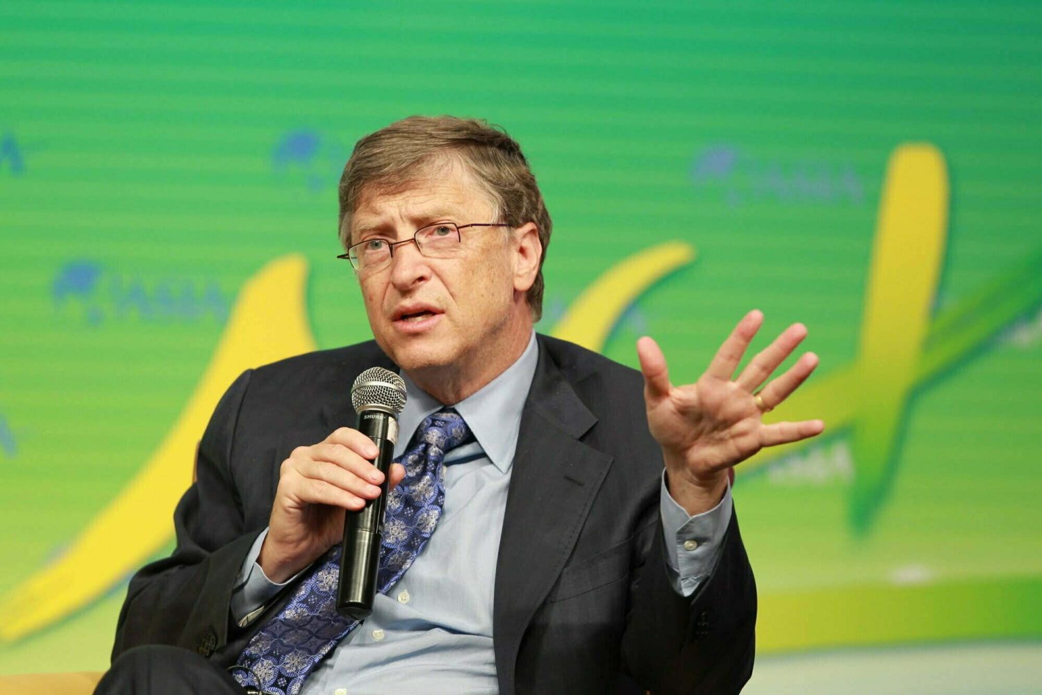 Bill y Melinda Gates / COVID-19 - Inteligencia Artificial