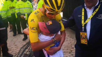 Egan Bernal lamenta la muerte de Juli&aacute;n Esteban G&oacute;mez