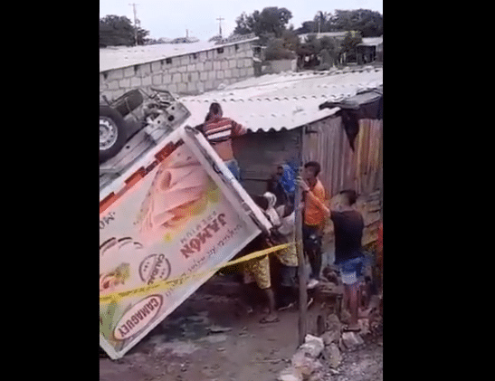 saquean veh&iacute;culo en tasajera