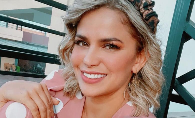 La cantante Adriana Luc&iacute;a anuncia que ser&aacute; mam&aacute; por segunda vez