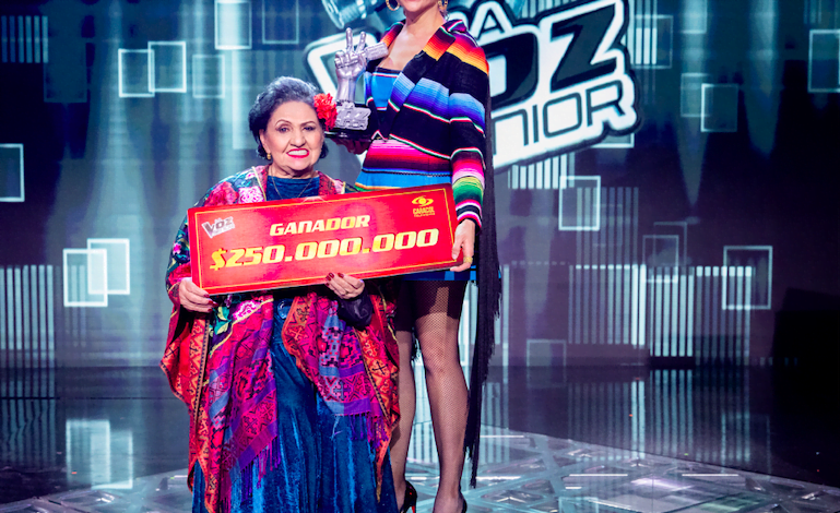 ganadora de la voz senior