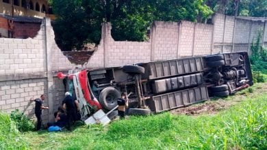 accidente del Bus del grupo de Mr. Black
