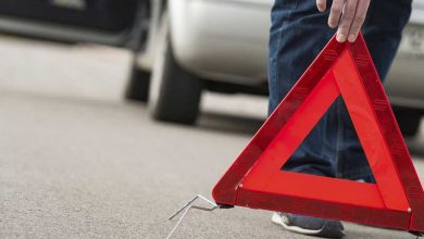 se sali&oacute; de un carro en movimiento y perdi&oacute; la vida