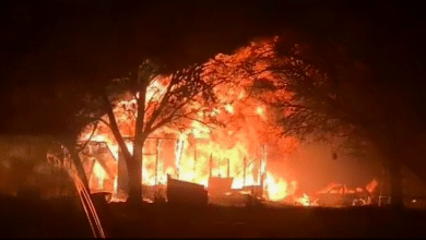 salv&oacute; a su familia de un incendio | salv&oacute; a su hermana | terrible incendio | incendio en una escuela
