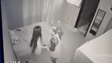 conocida en Internet como &lsquo;La Chica Nicol&rsquo;, en el que supuestamente ella y su novio, &lsquo;Juank Sykes&rsquo;, sufren una actividad paranormal en su casa.