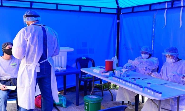 Inglaterra eliminar&aacute; la cuarentena obligatoria para los contagiados de COVID-19