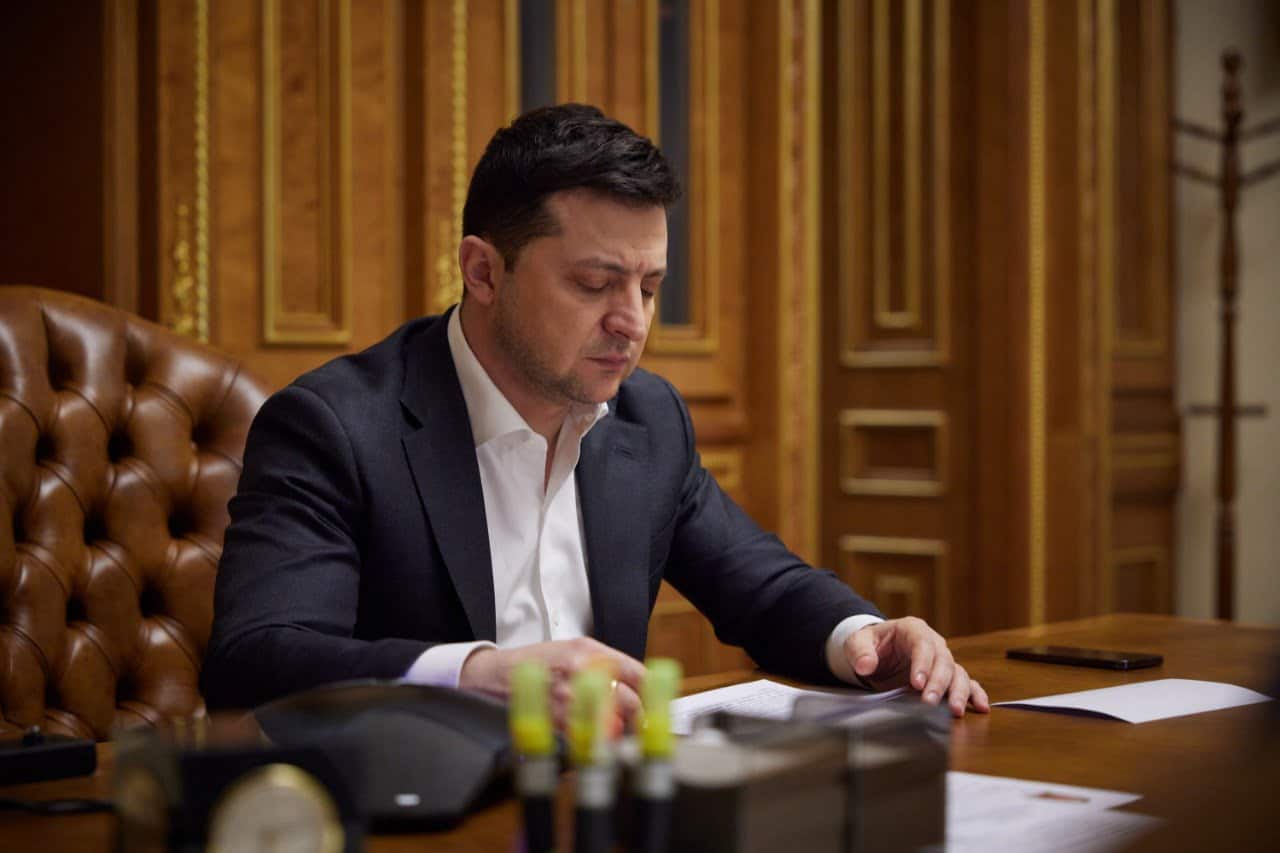 presidente ucraniano guerra rusa | paquete econ&oacute;mico