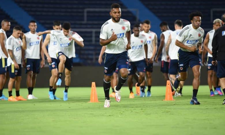 Partido de f&uacute;tbol Colombia vs Bolivia