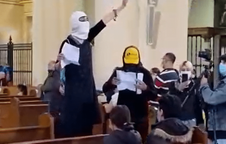 encapuchados iglesia bogota