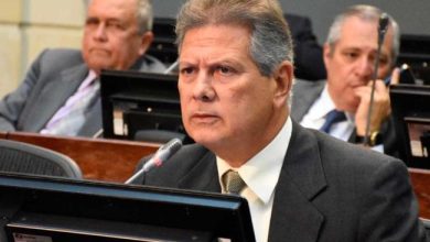 exsenador Antonio Guerra