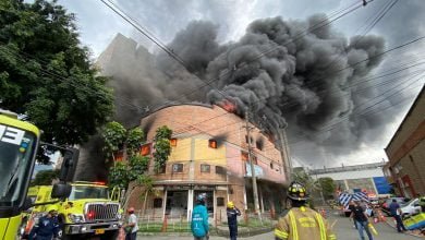 Grave incendio en el centro de Medell&iacute;n oblig&oacute; a evacuar empresas