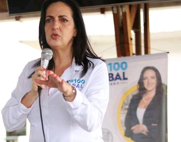 María Fernanda Cabal respalda a Oscar Zuluaga en su renuncia gabinete petro