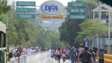 pico y c&eacute;dula en frontera con Venezuela / frontera entre Colombia y Venezuela / Colombia y Venezuela