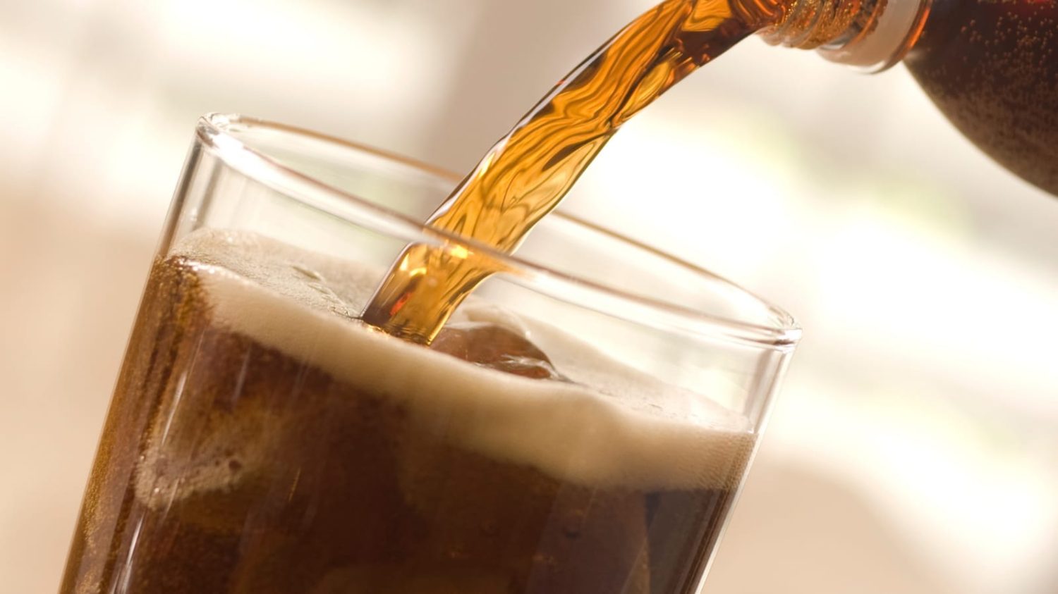 hijastra gaseosa con &aacute;cido / sed