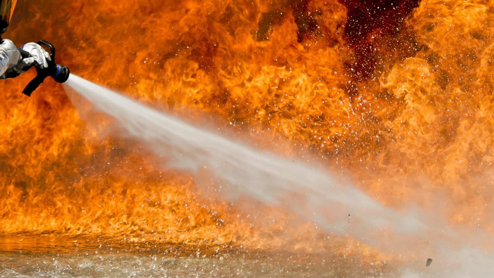 incendio en cesar un ni&ntilde;o perdi&oacute; la vida | Devastador incendio