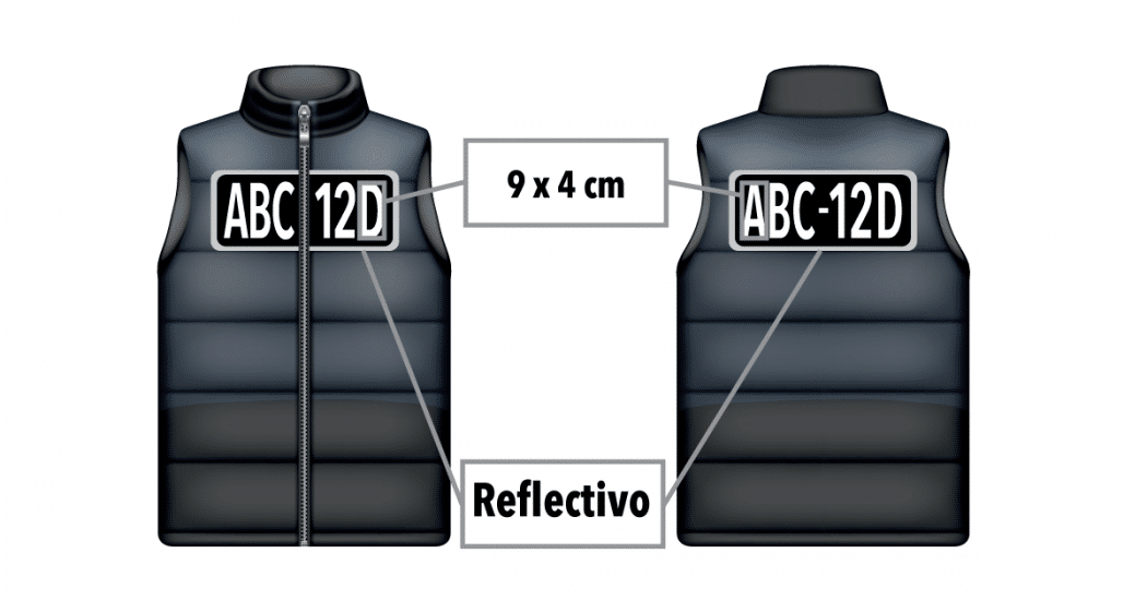 placa de su moto en chaleco o chaqueta