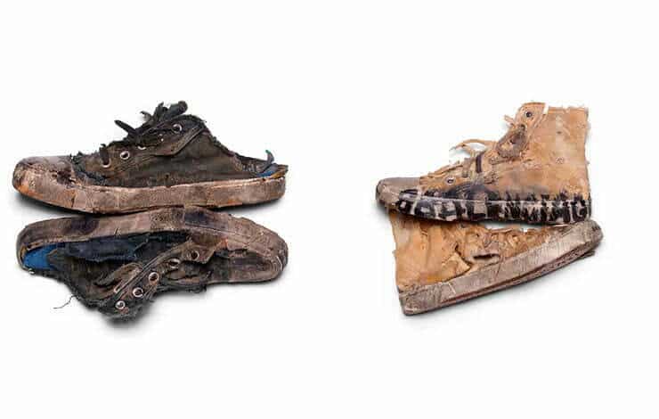El precio de los pol&eacute;micos tenis con apariencia de &ldquo;viejos&rdquo; de Balenciaga