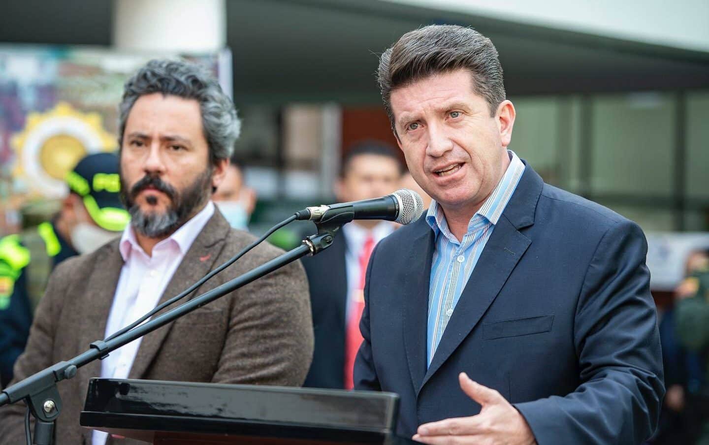 El ministro Diego Molano paro armado