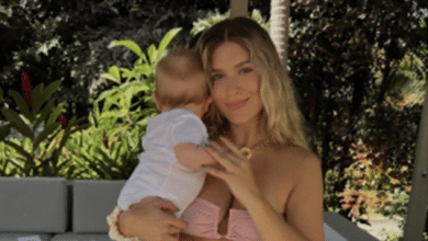 Laura Tob&oacute;n mostr&oacute; por primera vez el rostro de Lucca, su hijo / Laura Tob&oacute;n