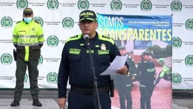 Polic&iacute;a busca personas por vandalizar TransMilenio