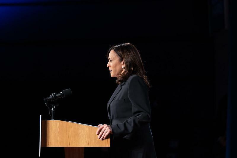 Vicepresidenta de EE.UU. pidi&oacute; que se proh&iacute;ban las armas de asalto