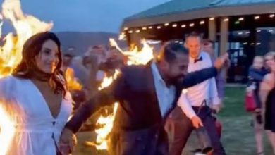 esposo y esposa se prenden fuego