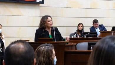 Ang&eacute;lica Lozano anunci&oacute; su voto por Petro