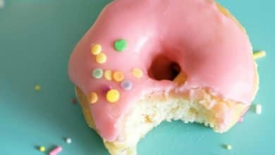 falta de sue&ntilde;o y antojos de alimentos