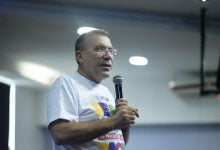 Roy barreas a la presidencia del senado