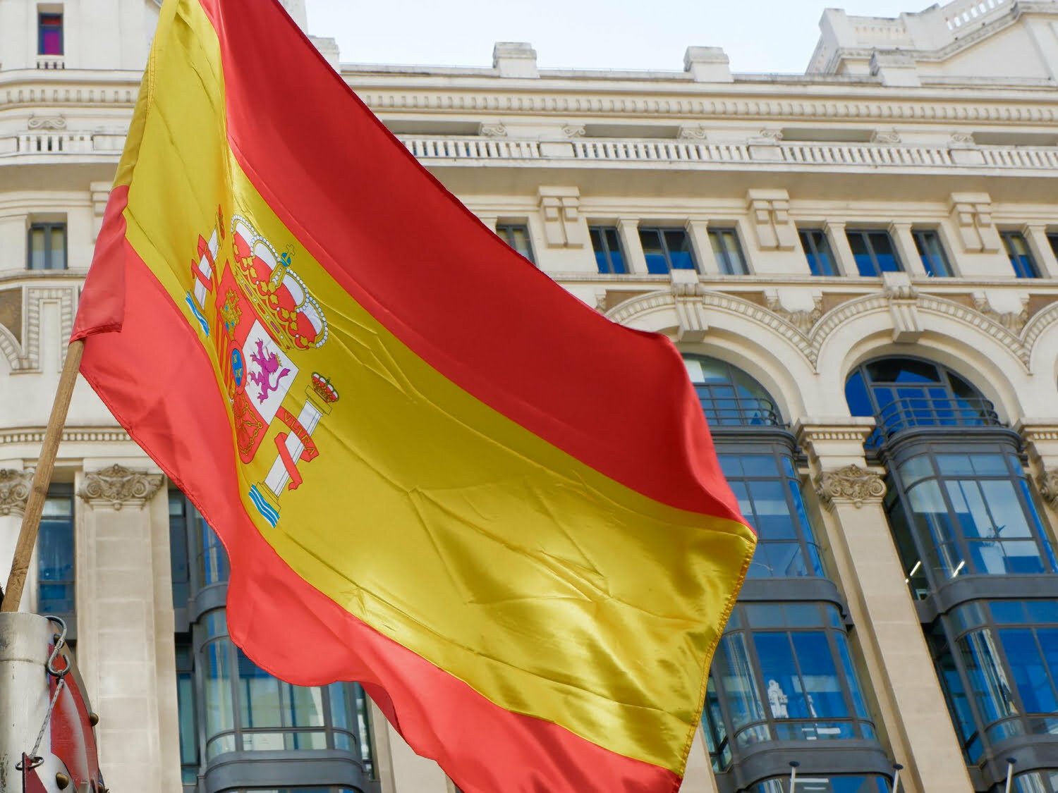trabajar en España / homologar en españa / oportunidad laboral - requisitos para viajar a España