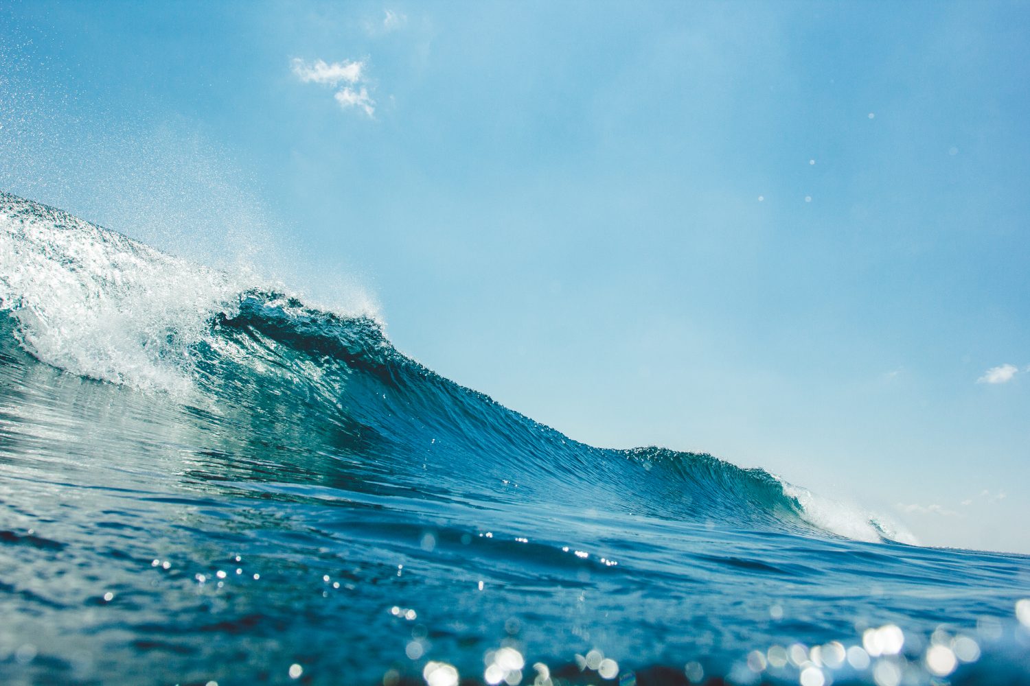 el ciclón generará en san Andrés olas de hasta cuatro metros