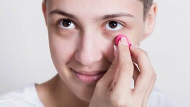 la piel alrededor de los ojos