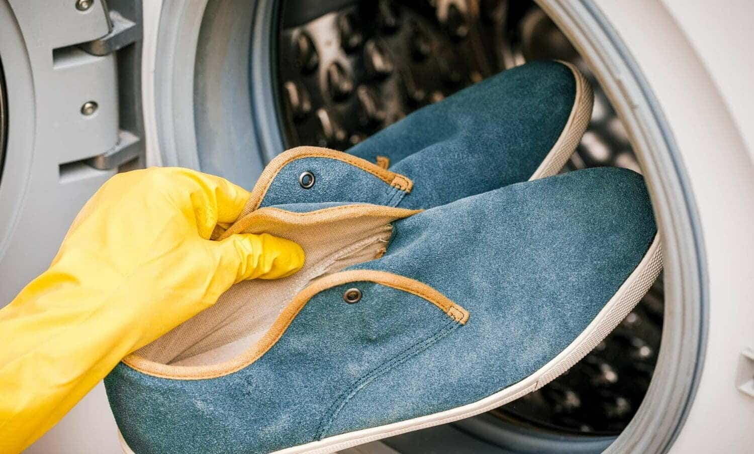 C&oacute;mo lavar los zapatos en la lavadora sin da&ntilde;arlos