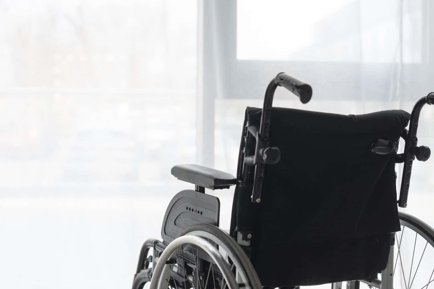 hermana silla de ruedas