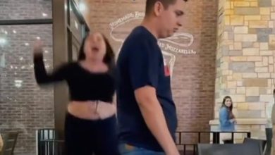 encontr&oacute; a su novio siendo infiel