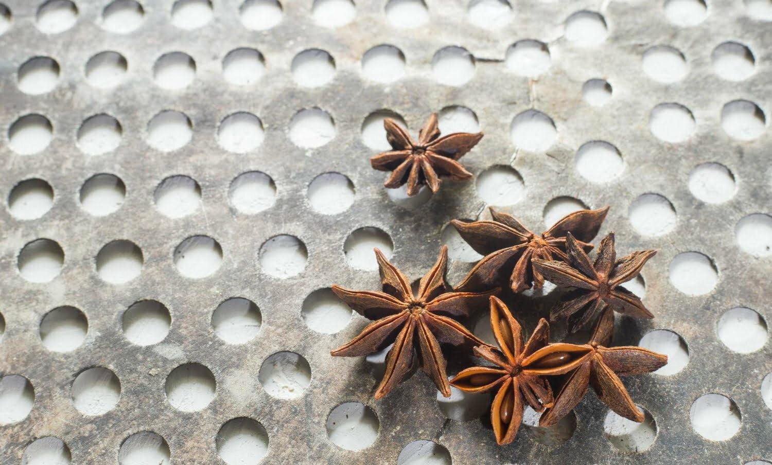 beneficios del an&iacute;s estrellado / mal aliento