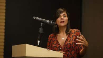 ministra de minas advierte alza en la tarifa de eenerg&iacute;a