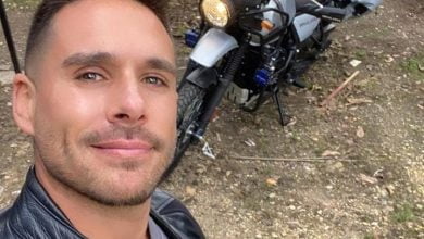 Sebasti&aacute;n Caicedo, Carmen Villalobos