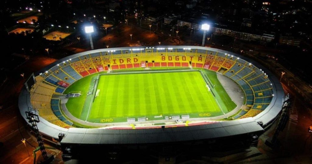 El camp&iacute;n | rayo impact&oacute; El Camp&iacute;n / estadio / Santa Fe vs Am&eacute;rica / Santa Fe vs Tolima / Santa Fe vs Bucaramanga