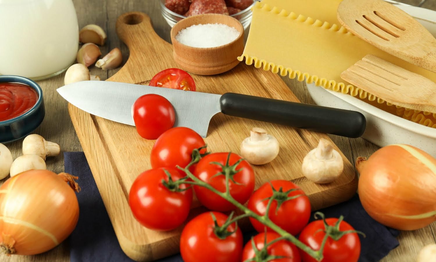 c&oacute;mo lavar la tabla de madera para picar