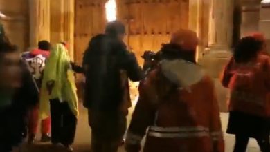 mujeres intentaron quemar la catedral primada de bogotá / catedral primada