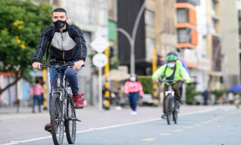 d&iacute;a sin carro / D&iacute;a sin carro y sin moto