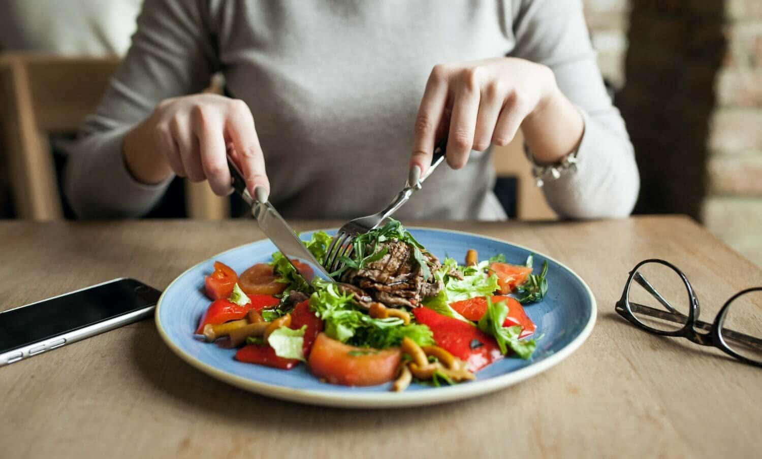 alimentos bajos en colesterol / comer despu&eacute;s de la fecha de vencimiento ( ces&aacute;rea
