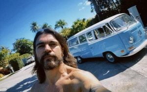 juanes | Juanes su esposa lo cambi&oacute; por un perro