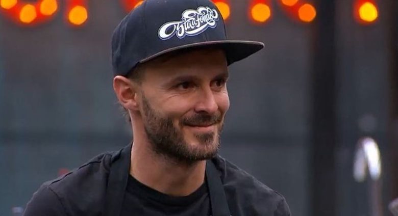 Tat&aacute;n Mej&iacute;a se accident&oacute; cuando manejaba su motocicleta