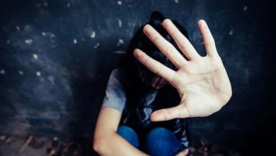 hombre violencia f&iacute;sica | hombre abus&oacute; de dos menores / violencia intrafamiliar