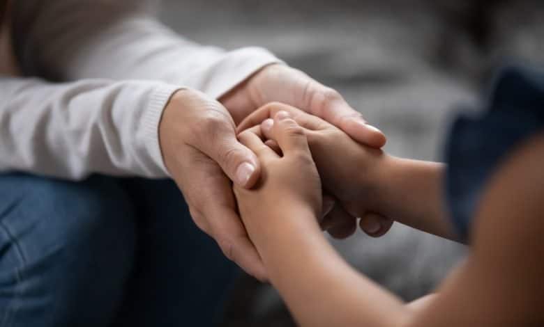 Requisitos para adoptar un ni&ntilde;o en Colombia / S&iacute;ndrome de Alienaci&oacute;n Parental